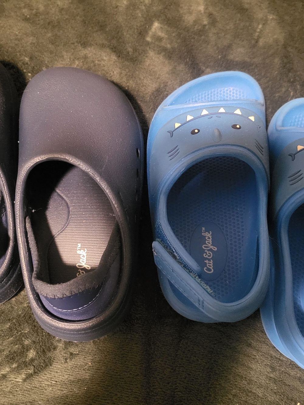 Cat & Jack Navy and Light Blue Shark Slip-On Sandals for Kids